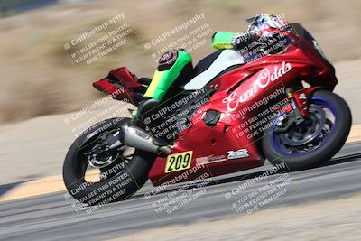 media/Oct-02-2025-Racers Edge (Thu) [[2c91cb6ab3]]/2-A Group/Session 3-Turn 4 Part 2 (1145am)/